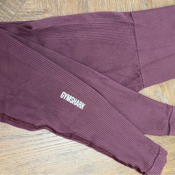 Gymshark Power Down Leggings - Picture 6 of 9
